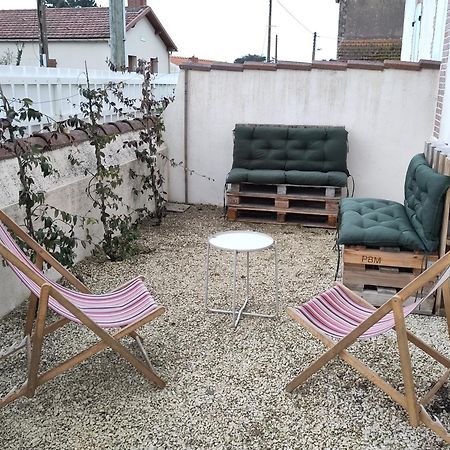 Appartement 63 M2, Proche Des Plages Et Des Commerces Prefailles Exterior photo