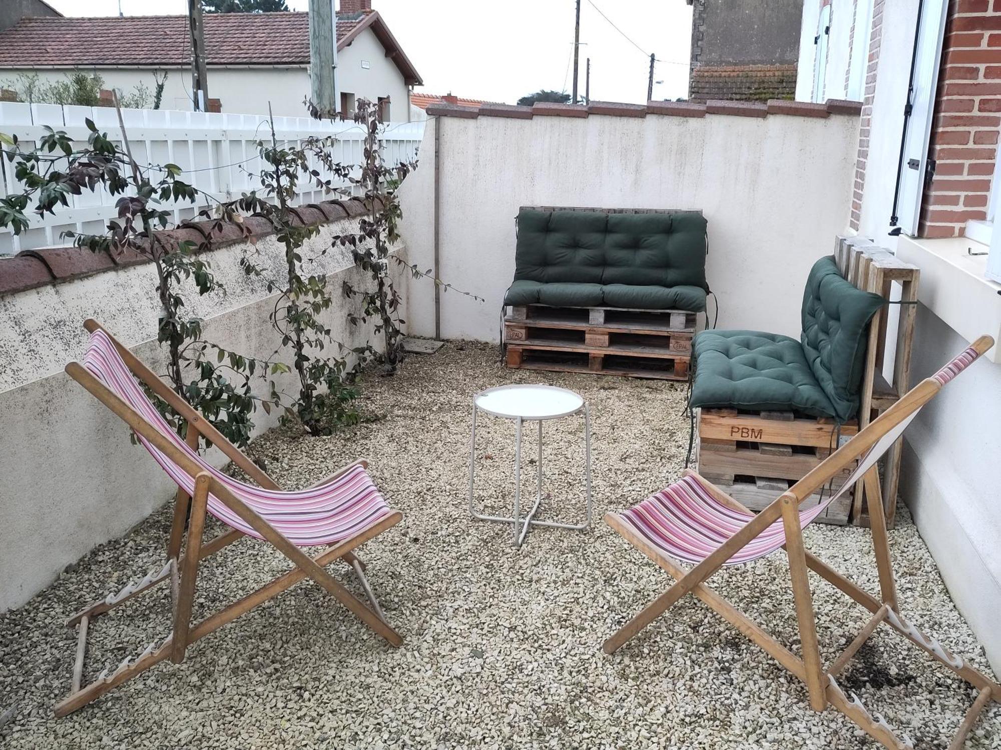 Appartement 63 M2, Proche Des Plages Et Des Commerces Prefailles Exterior photo