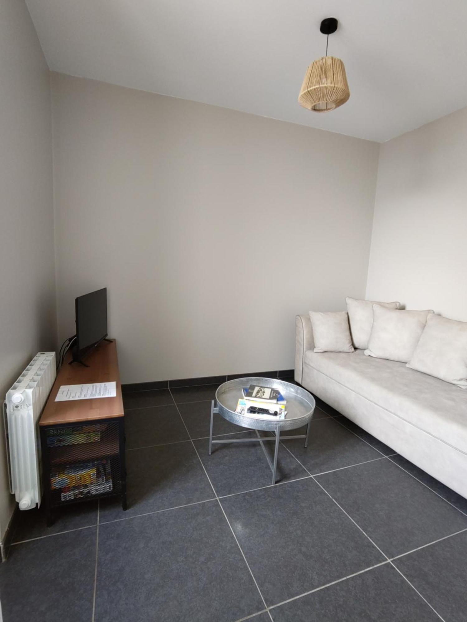 Appartement 63 M2, Proche Des Plages Et Des Commerces Prefailles Exterior photo